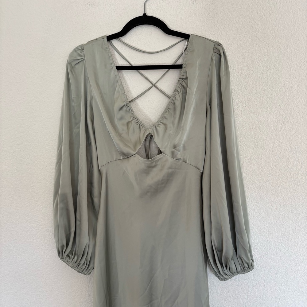 Billy J Cleo Midi Dress Olive NWT - Picture 3 of 8